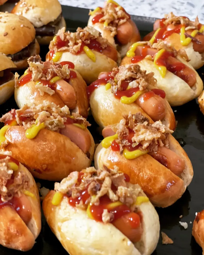 minis hot dogs